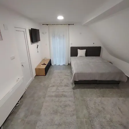 Everblue Apartament