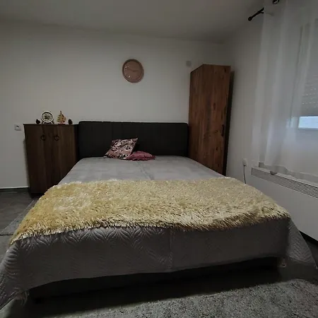 Everblue Apartament *